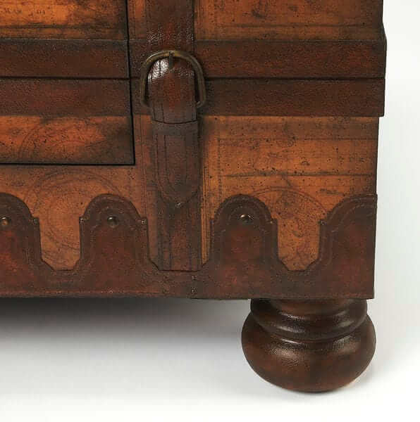 Butler Specialty Light Brown Vasco Old World Map Trunk Table 576070