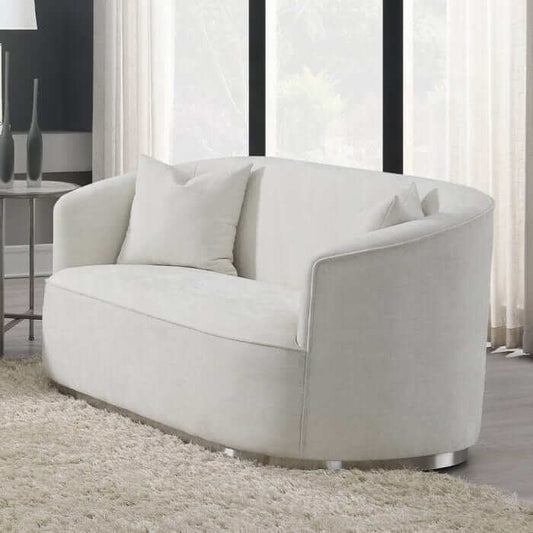 ACME Odette Beige Chenille Loveseat W/2 Pillows LV01918